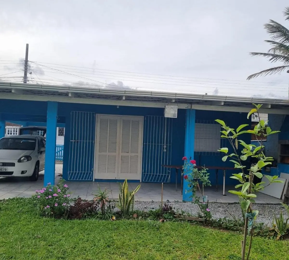 Casa Pinheira 100M Da Praia Palhoça 0*,  Brésil